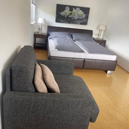 شاليه يوليا *