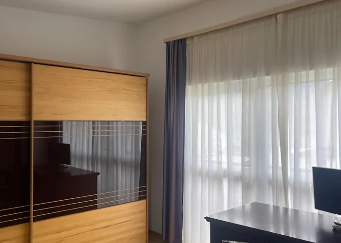 Yulia Alpesi faház *